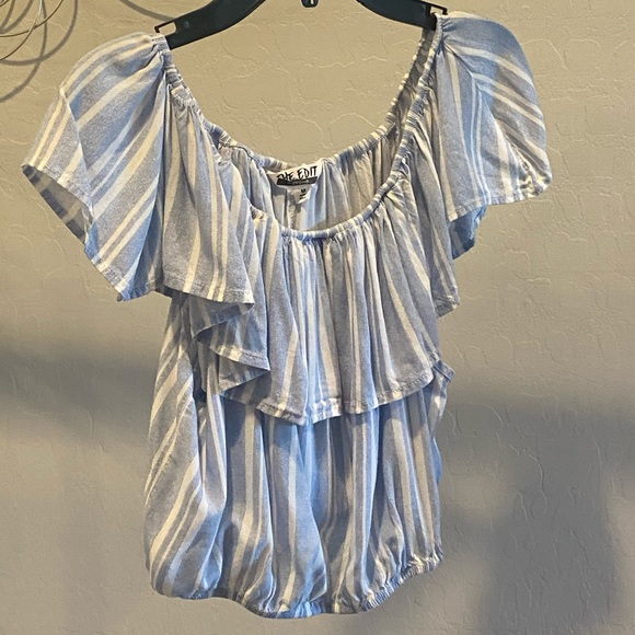 Seventeen Tops - 🚩 3 for $18 TheEdit by Seventeen Striped Crop Top